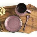 Kubek ceramiczny beczułka ze spodkiem 320 ml - ciemny pudrowy róż
