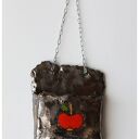 Wiszący przybornik ceramiczny z jabłkiem - handmade