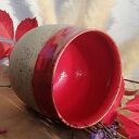Czerwony ceramiczny kubek-czarka na prezent walentynkowy dla niej - ręcznie robiony
