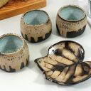 Komplet ceramiczny czarka i talerzyk na espresso z motywem liścia