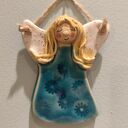 Aniołek ceramiczny na szczęście - prezent na chrzest i komunię (ok. 8 cm)
