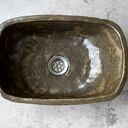 Ręcznie wykonana umywalka ceramiczna w stylu rustykalnym