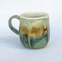 Duży ceramiczny kubek handmade z koniem w środku - beżyk, ok 400 ml