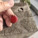 Czerwony pierścionek ceramiczny handmade z regulowanym rozmiarem