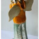 Anioł męski z beaglem - ceramika handmade