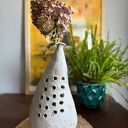 Wazon ceramiczny „Monolit” - ręcznie robiona ceramika do Twojego wnętrza