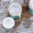 Urokliwa cukiernica z kotem i drewnianą łyżeczką - ceramiczny pojemnik