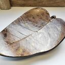 Ceramiczna patera w kształcie liścia