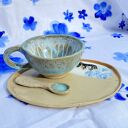 Niepowtarzalny ceramiczny zestaw do kawy i herbaty z pieskiem - filiżanka, talerzyk i łyżeczka
