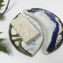 Ceramiczna mydelniczka i spodeczek z serii Luna