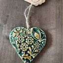 Zielone serce ceramiczne - zawieszka handmade na prezent