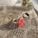 Czerwony pierścionek ceramiczny handmade z regulowanym rozmiarem