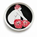 Ręcznie malowany talerz ceramiczny Kobieta i kwiaty 21 cm