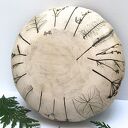 Turkusowa miska ceramiczna z roślinnym motywem