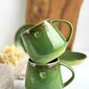 Kubek beczułka ręcznie robiony zielony z sercem 320 ml - Natura