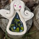 Anioł ceramiczny w kolorowej sukience - prezent na ślub