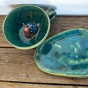 Turkusowa filiżanka ceramiczna z figurką ślimaka - ok. 350 ml