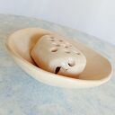 Minimalistyczna ceramiczna mydelniczka handmade z tacką