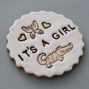 IT'S A GIRL - magnes ceramiczny na narodziny córeczki