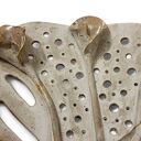 Ceramiczna patera z motywem kwiatowym