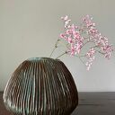 Wazon ceramiczny „Deep Lines” - ręcznie rzeźbione linie i szkliwo granatowe