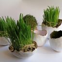 Jajeczna miseczka "13" - ceramiczna dekoracja z pomarańczowym połyskiem
