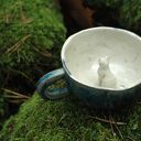 Ceramiczna filiżanka kubek z figurką kota - niebieska