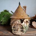 Czarka, cukiernica lub kubek ceramiczny z przykrywką - Leśny domek