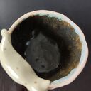 Ręcznie robiona filiżanka ceramiczna z leniwym kotem - pojemność ok. 120 ml