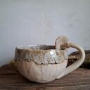 Duży kubek ceramiczny z muchomorem - ręcznie lepiony