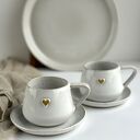 Zestaw dla dwojga - taca-patera i 2 filiżanki ceramiczne z sercem (piegi) - prezent ślubny