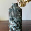 Wazon ceramiczny "Deep Lines"