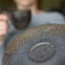 Rustykalna filiżanka ceramiczna 270 ml - ręcznie odlewana, srebrem i ciemnym złotem