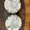 Ręcznie malowany zestaw deserowy “Kwiaty” z porcelany: talerzyk 16 cm i filiżanka 250 ml