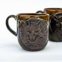 CERAMICZNY DUŻY KUBEK Z WILKIEM - BIESZCZADY - 450 ML brąz /mat