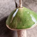 Ceramiczny grzybek zawieszka - ręcznie robiona dekoracja