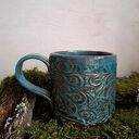 Kubek ceramiczny z wzorem - turkusowe wnętrze