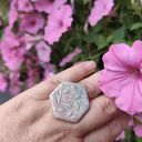 Turkusowy pierścionek ceramiczny z regulowaną obrączką