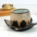 Komplet ceramiczny czarka i talerzyk na espresso z motywem liścia