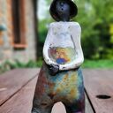 Figurka chłopca z ceramiki raku 23 cm - rękodzieło