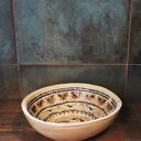 Umywalka Ceramiczna Nablatowa Hafty 34 cm - Wzory Tradycyjnego Folkloru Inspiracją w Twojej Łazience