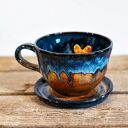 Ceramiczna filiżanka malinowa z buldożkiem francuskim