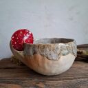 Duży kubek ceramiczny z muchomorem - ręcznie lepiony