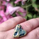 Oryginalny pierścionek ceramiczny handmade z regulowaną obrączką