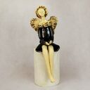 Anioł siedzący ceramiczny