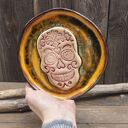 Talerzyk ceramiczny z czaszką (c877)