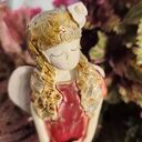 Anioł ceramiczny z misiem - wyjątkowa pamiątka na ważną okazję