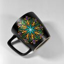 Ręcznie malowana mandala na kubku ceramicznym - 400 ml