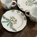 Ręcznie malowany zestaw deserowy “Kwiaty” z porcelany: talerzyk 16 cm i filiżanka 250 ml
