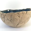 Artystyczna miska ceramiczna „Jak skała” - granatowa dekoracja stołu